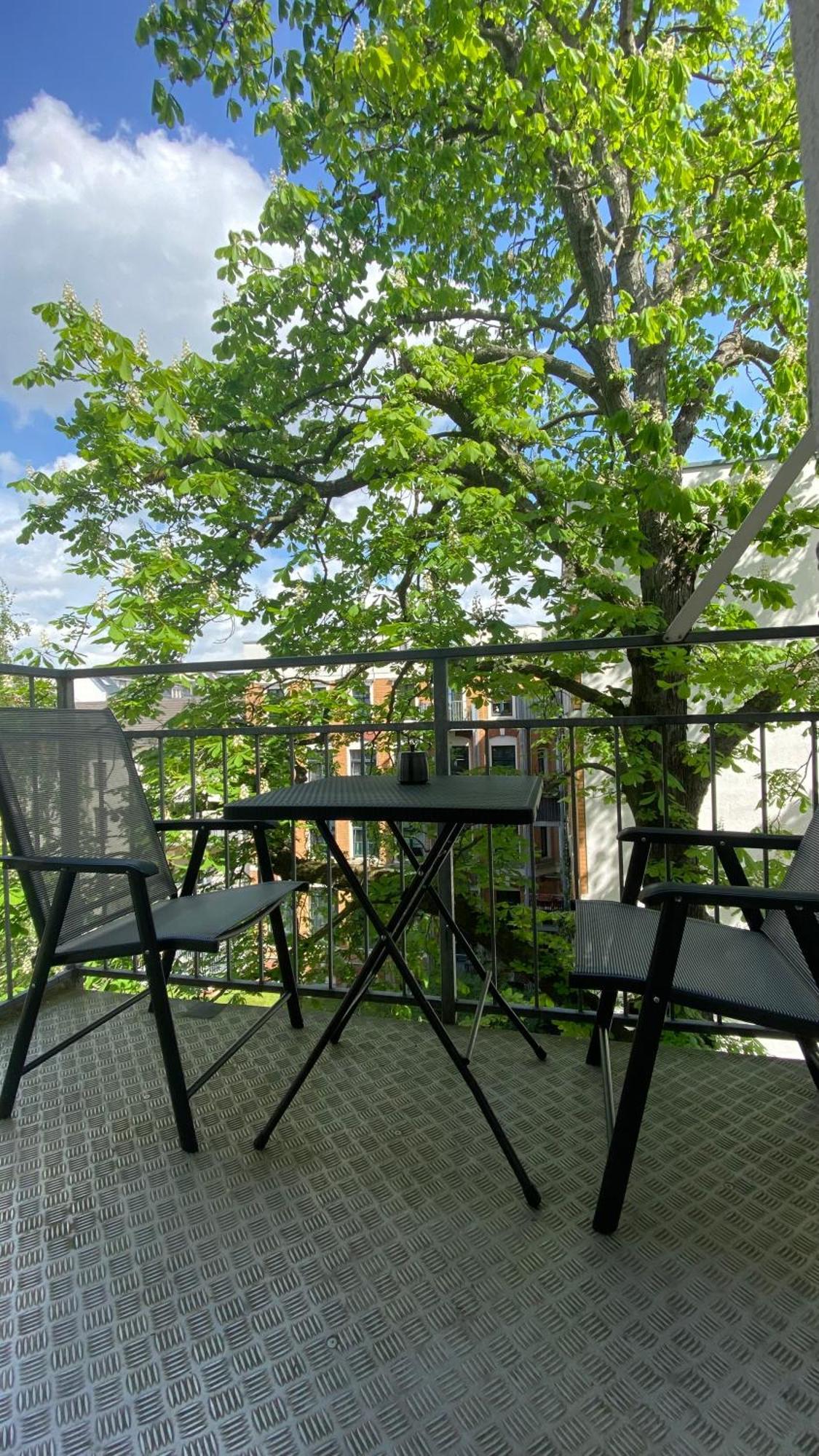 Ferienwohnung Chez Amis Arena Leipzig Exterior foto